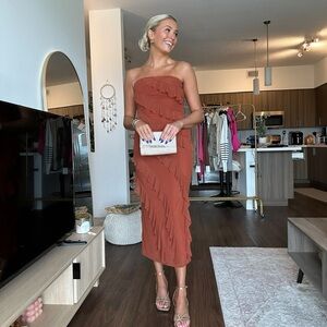 Elegant Rust Strapless Dress